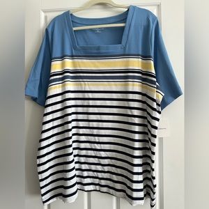 Short sleeve square neck comfy stretchy tee shirt